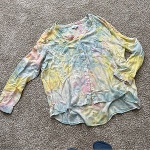 Urban Daisy button down tie dye long sleeve top